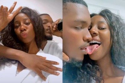 Clima quente! Camilla de Lucas comemora dois anos de namoro