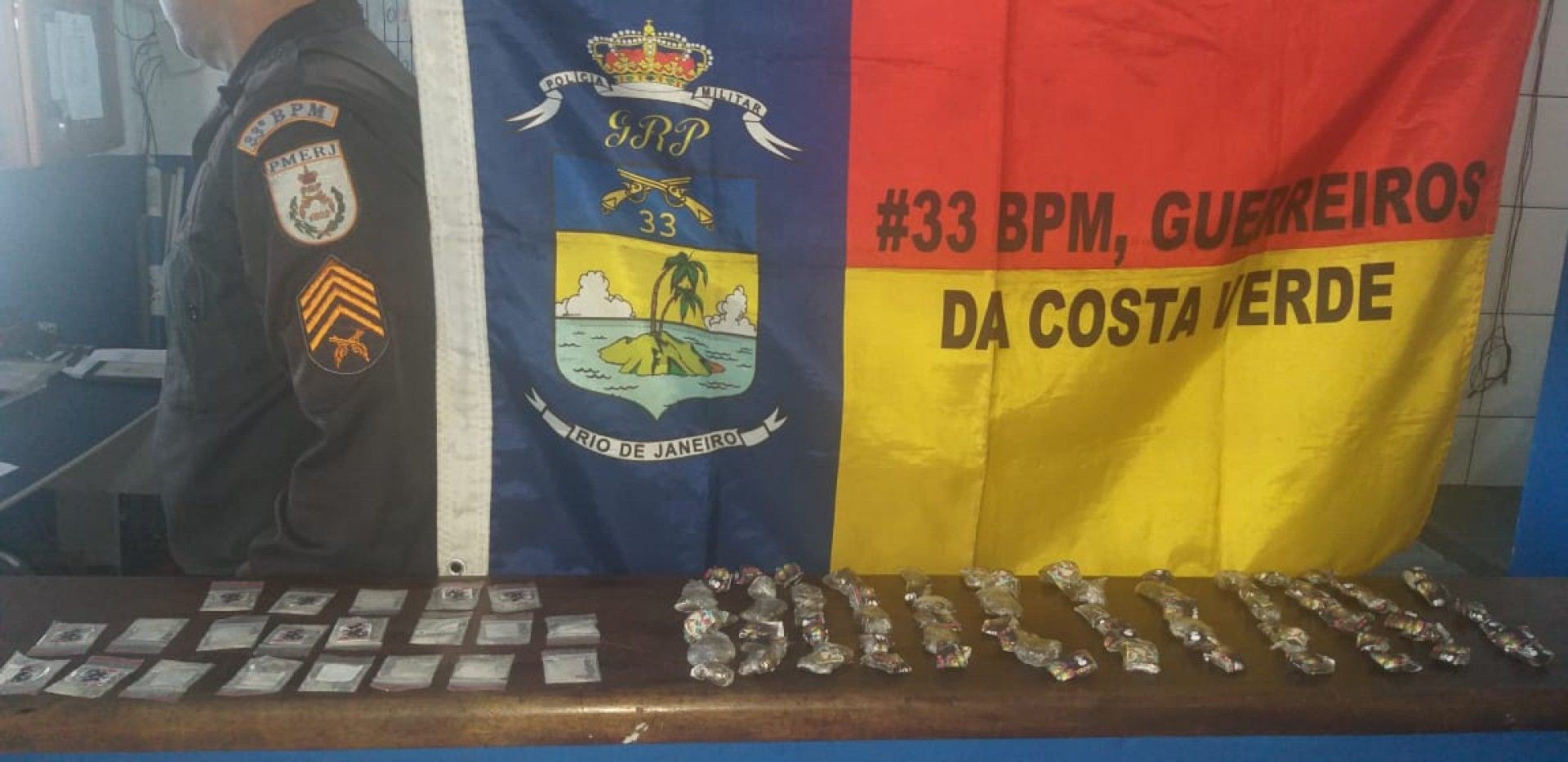 Traficante preso em flagrante na Av. Roberto Silveira