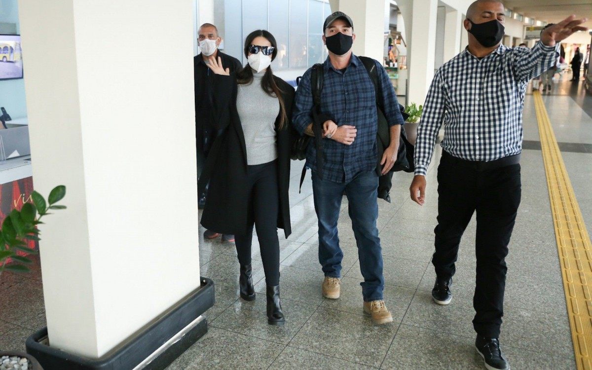 Juliette no aeroporto de Congonhas, em S&atilde;o Paulo