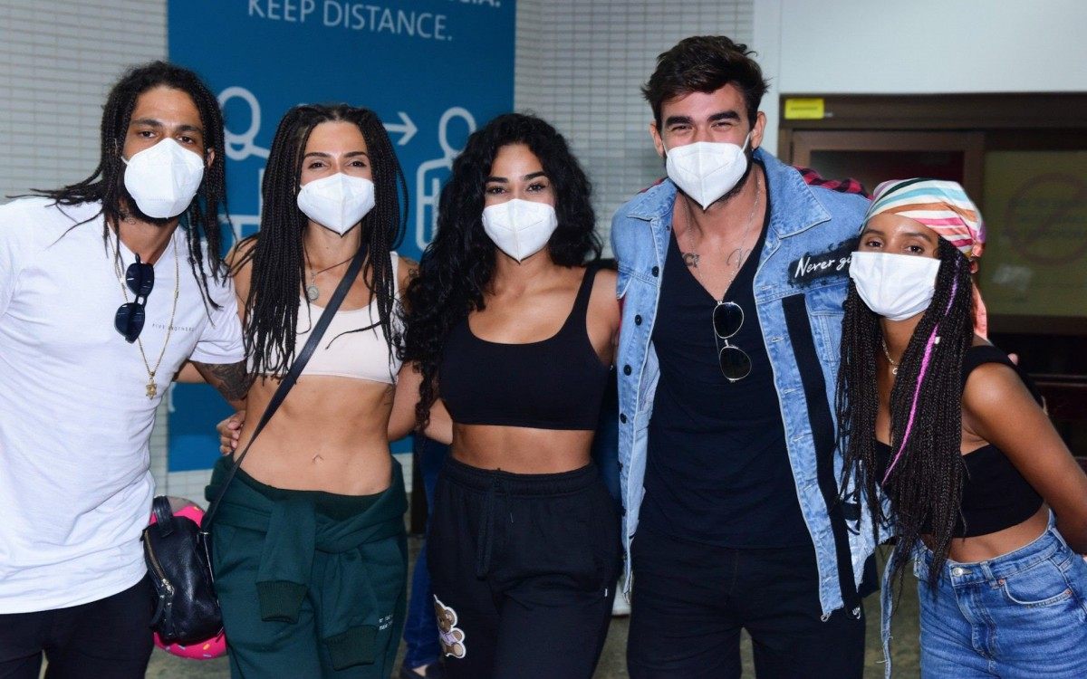 Viegas, Paula, Elana, Gui e Gleici