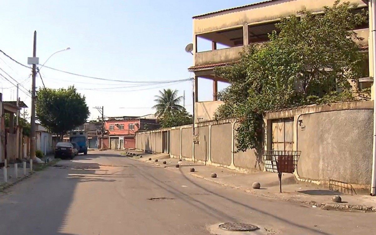 Rua das Ac&aacute;cias no bairro Santa Am&eacute;lia