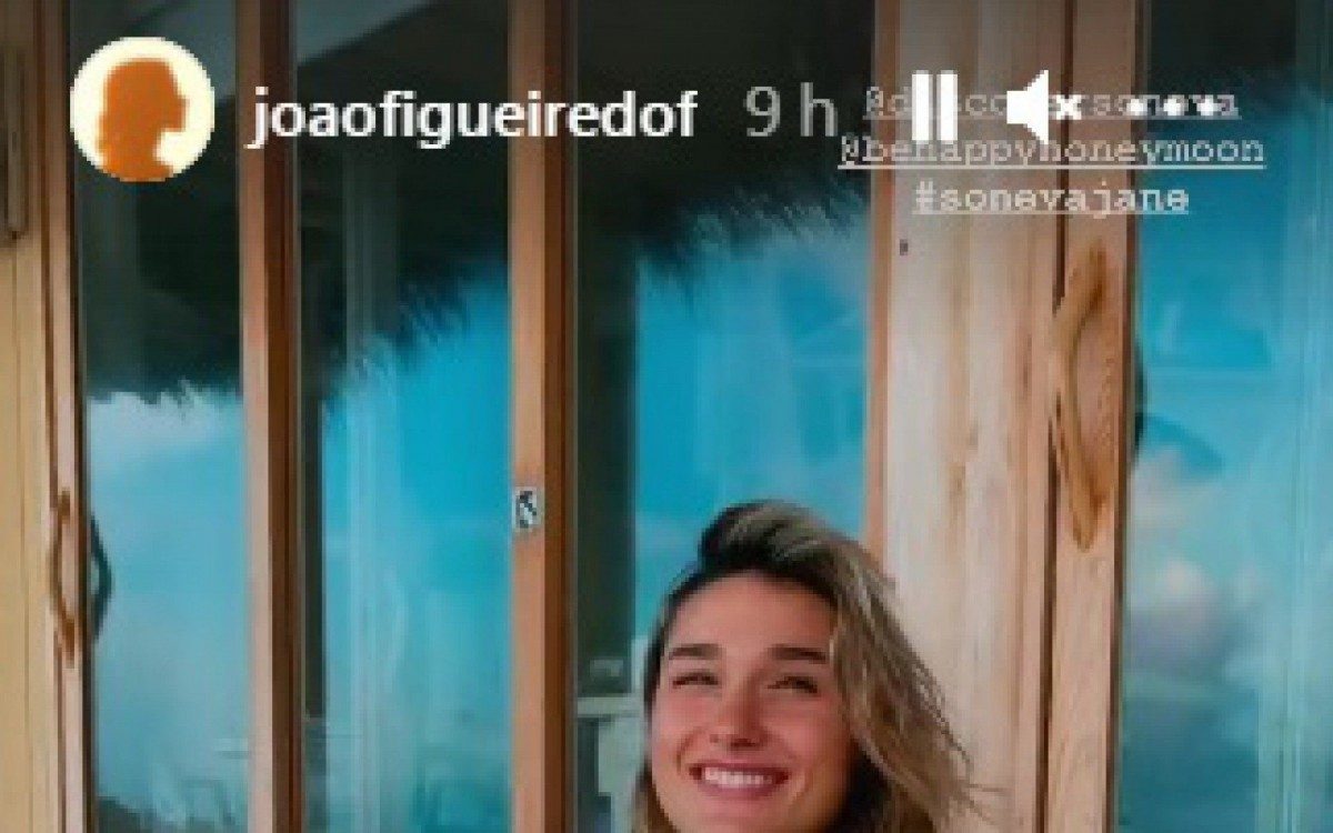 Sasha e o marido, João Figueiredo, chegam às Ilhas Maldivas