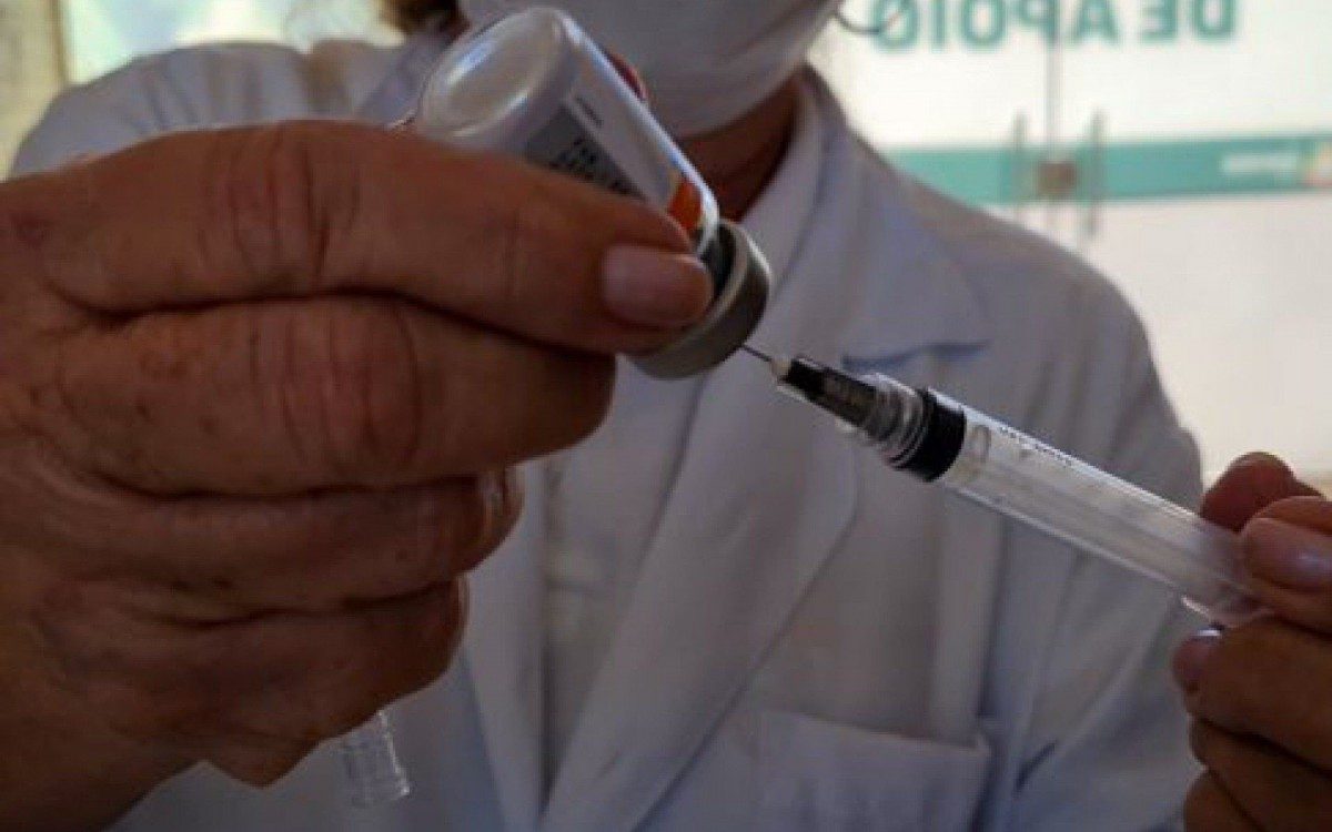 Vacinação será na Praça Menino João Hélio, no Centro, entre 9 e 16h