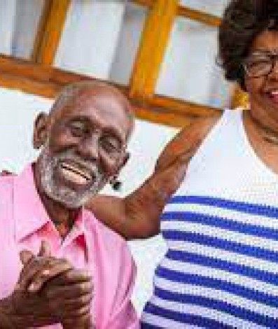 Nelson Sargento e Tia Surica - Reprodução