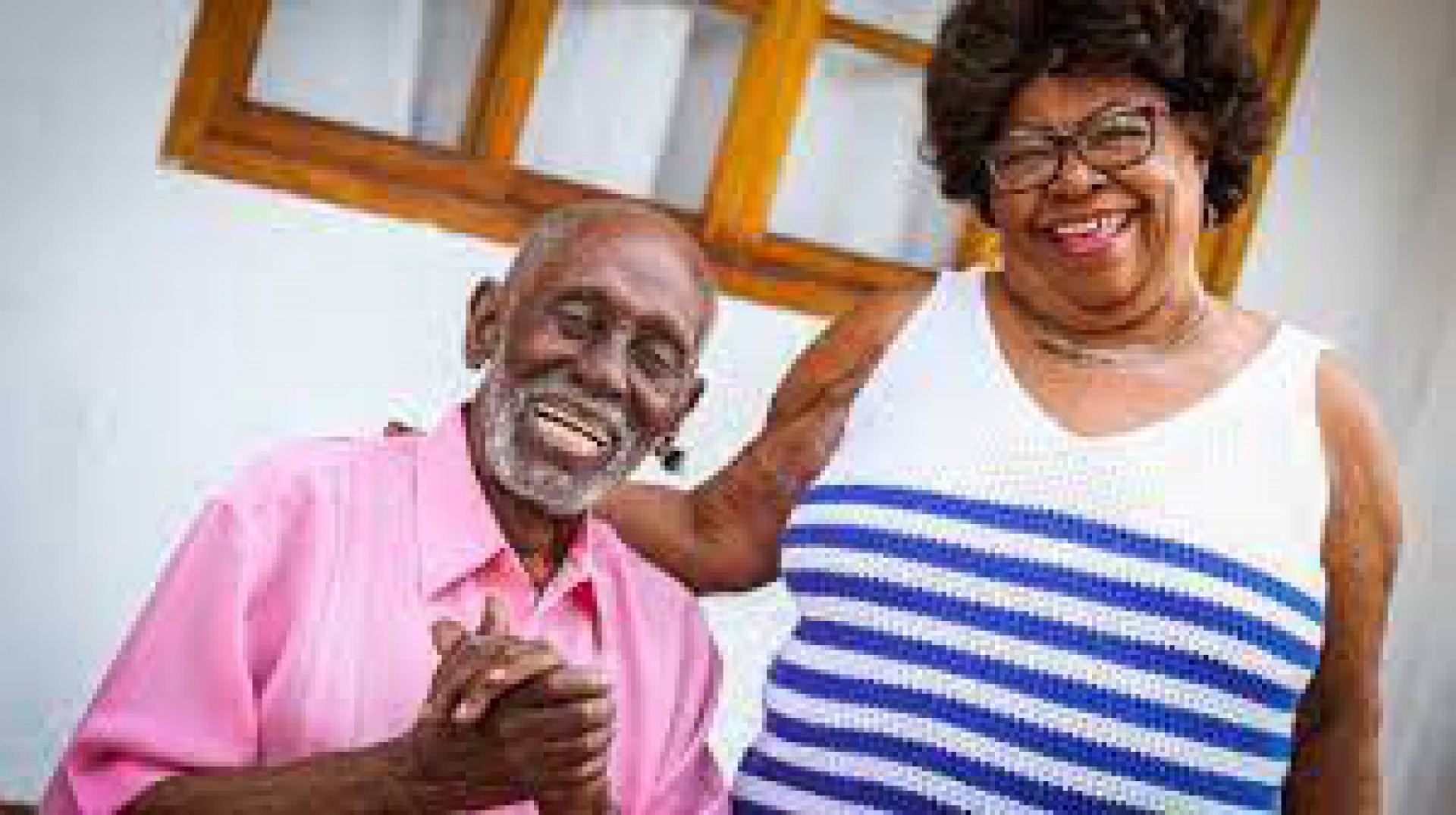 Nelson Sargento e Tia Surica - Reprodução