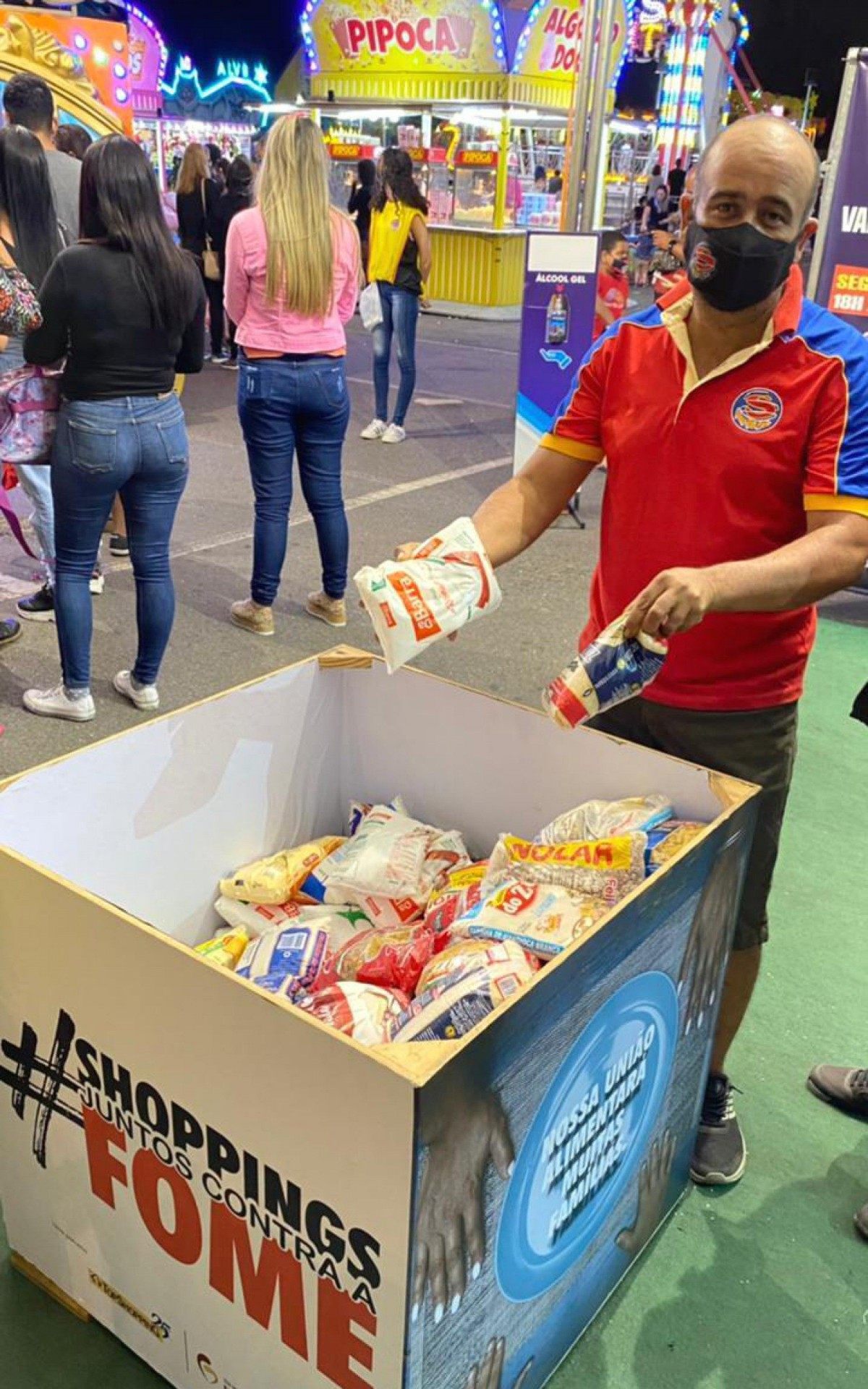 Shoppings de Nova Igua&ccedil;u arrecadam mais de 10 Toneladas de alimentos em menos de um m&ecirc;s.