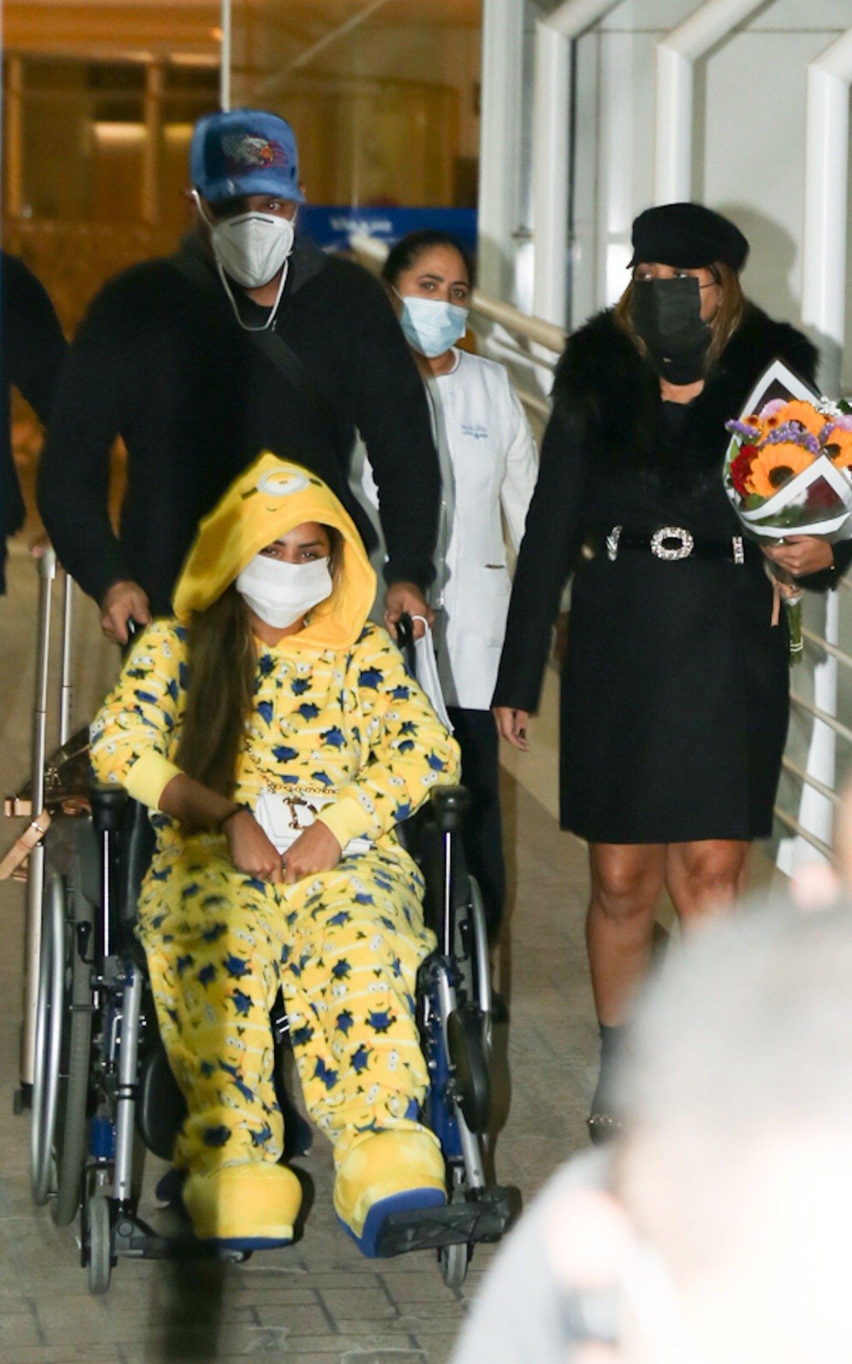 Lexa recebe alta do hospital ap&Atilde;&sup3;s passar por cirurgia de emerg&Atilde;&ordf;ncia