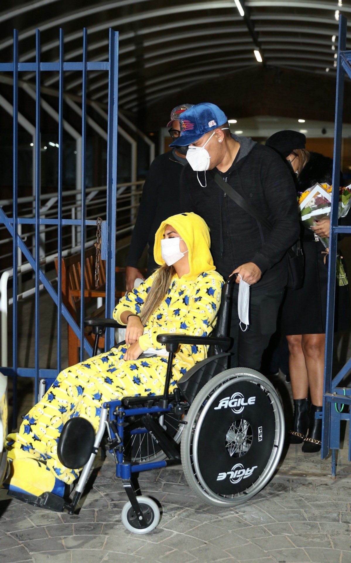 Lexa recebe alta do hospital ap&oacute;s passar por cirurgia de emerg&ecirc;ncia