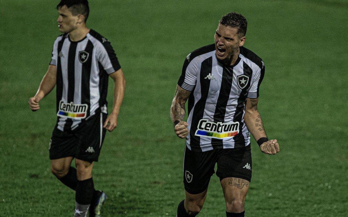Botafogo Joga Mal E Fica No Empate Com O Vila Nova Na Estreia Da Serie B Botafogo O Dia