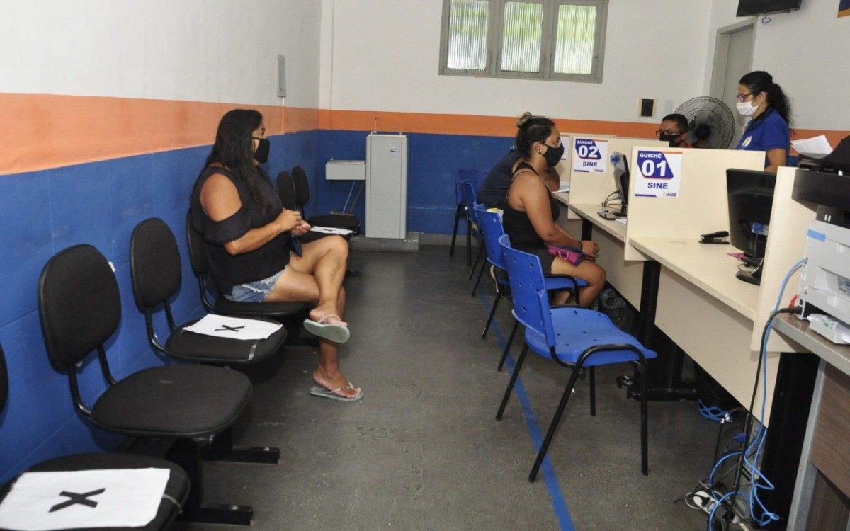 Sine cadastra para vagas de emprego em Mag&eacute;.