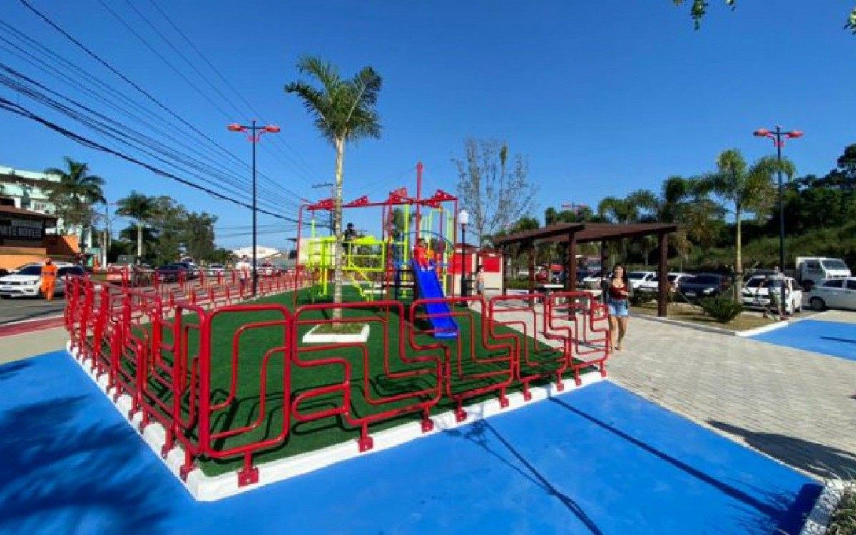 Boulevard Leandro da Silva, um novo acesso ao Centro, em Itapeba. 