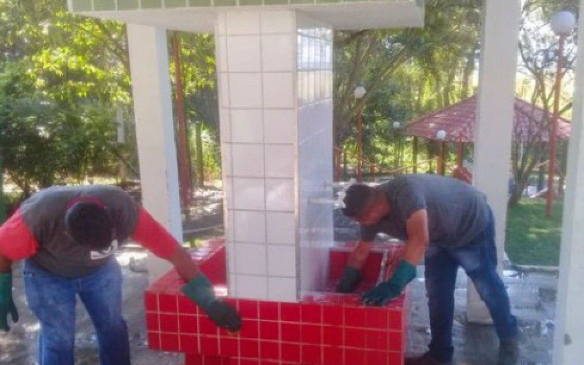 Mina D'&aacute;gua, em Bulh&otilde;es