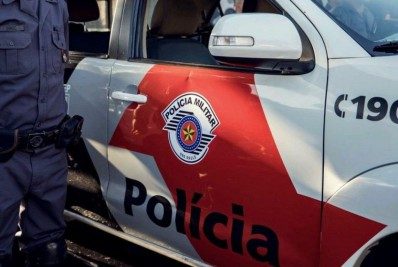 Polícia socorre mulher que sofria violência após ligação pedindo pizza