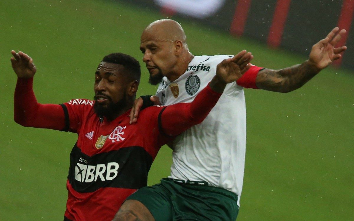 Flamengo X Palmeitas se enfrentam no est&aacute;dio do Maracan&atilde; pela 1 rodada do Campeonato Brasileiro. Na foto Gerson