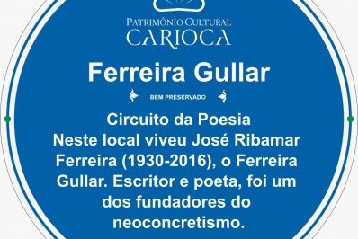Prefeitura inaugura placa na casa onde morou Ferreira Gullar