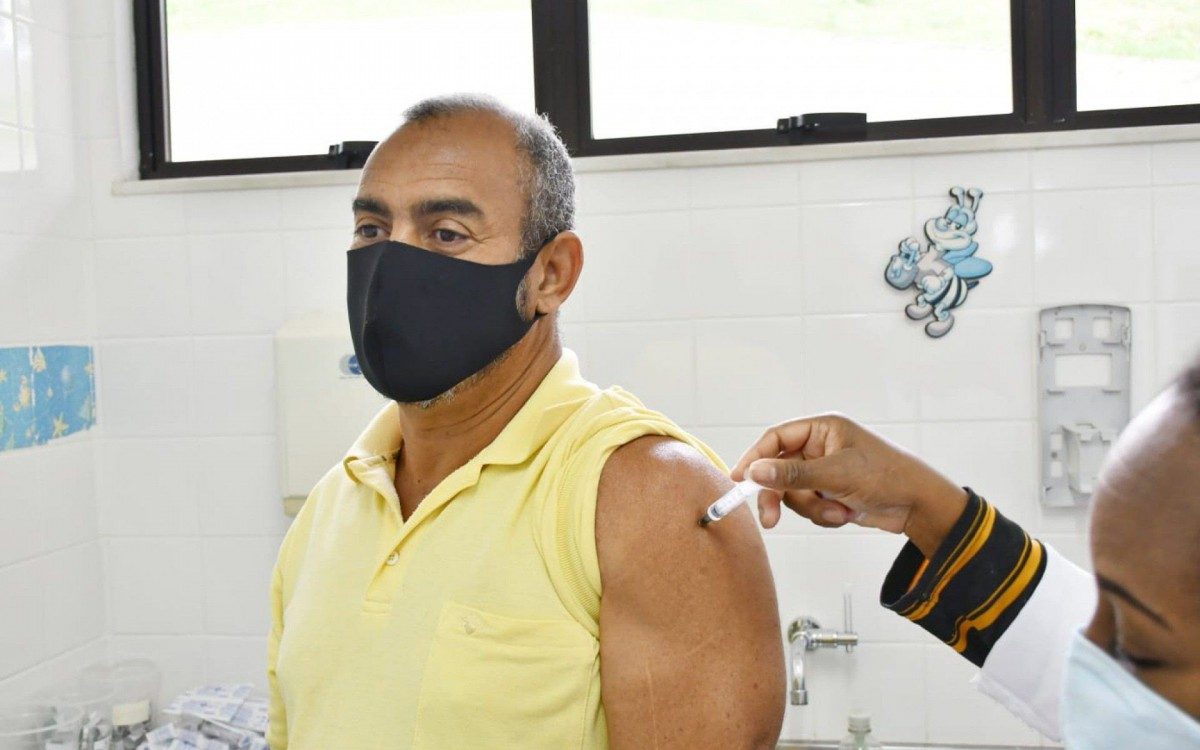 Vacina&ccedil;&atilde;o ser&aacute; nesta ter&ccedil;a-feira em sete unidades de sa&uacute;de