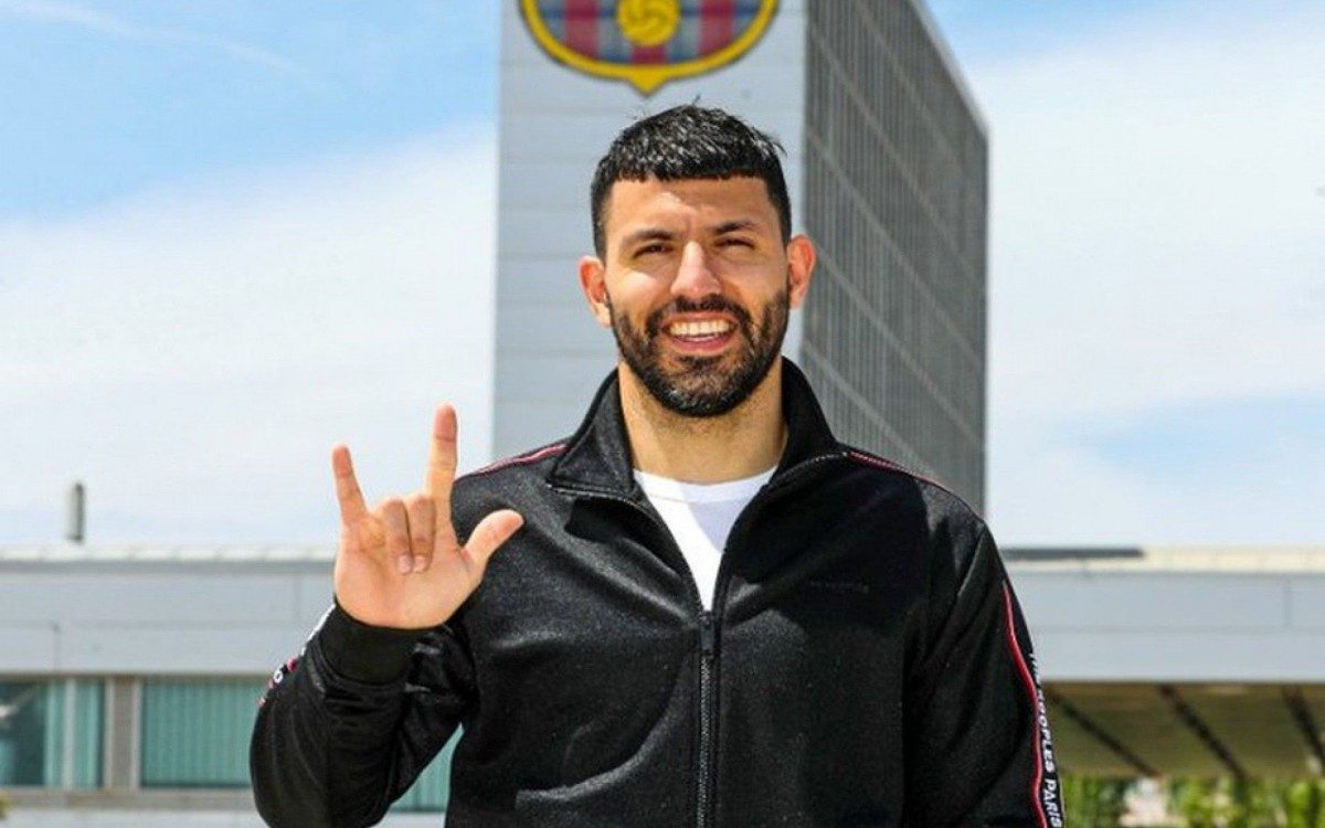 Aguero, ex-jogador do Barcelona e da Sele&ccedil;&atilde;o Argentina