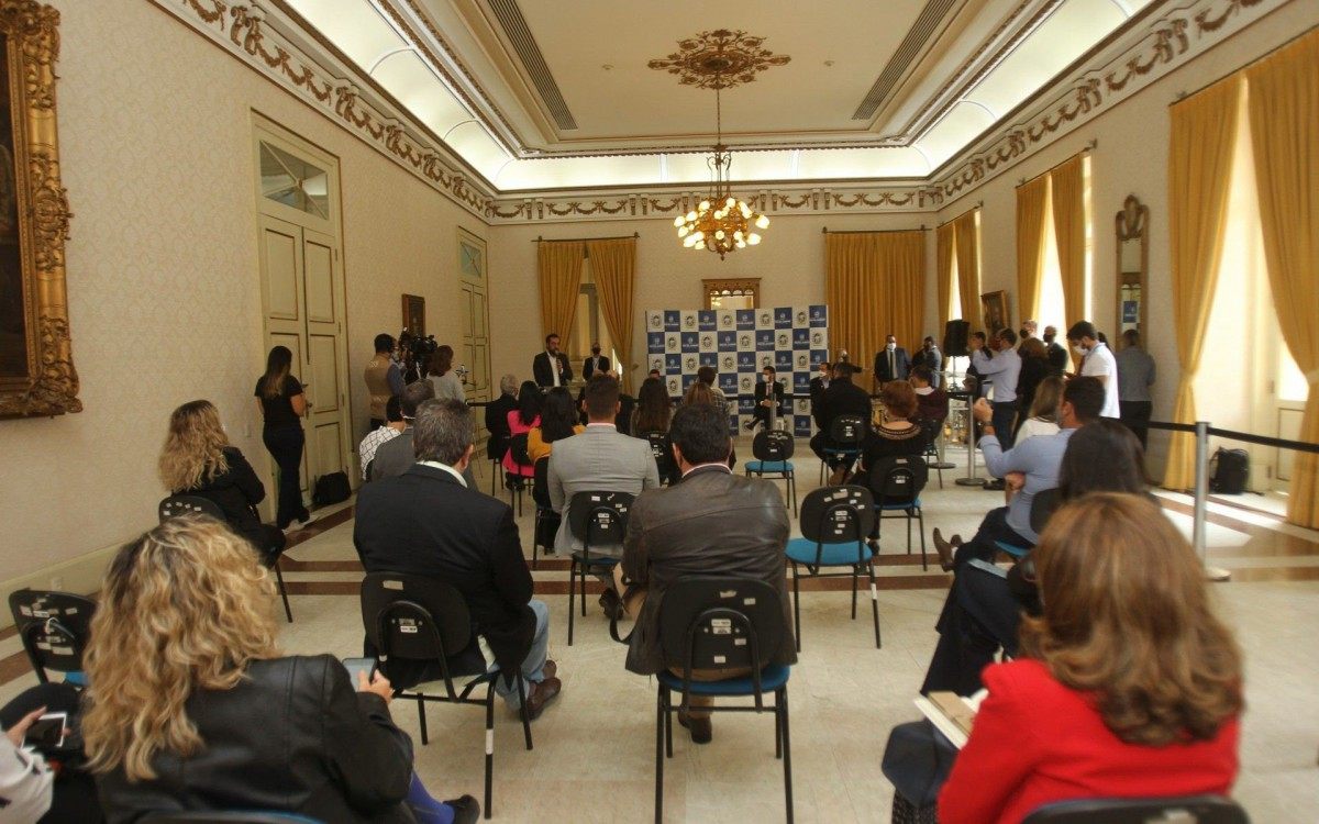 Lan&ccedil;amento no pal&aacute;cio Guanabara,do programa  " +Alfabetizado. 