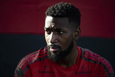 Negócio fechado! Flamengo e Olympique concluem negociação por Gerson