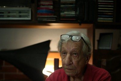 Vizinhos e o frango de macumba