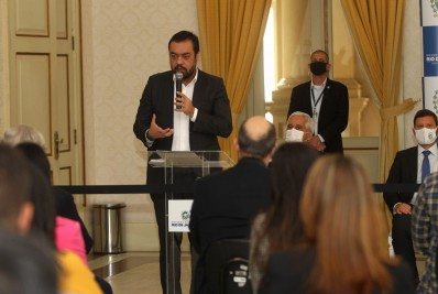 Governo lança programa que oferece especialização para professores de alfabetização