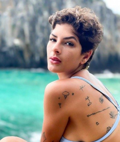 Lary Bottino - Reprodução