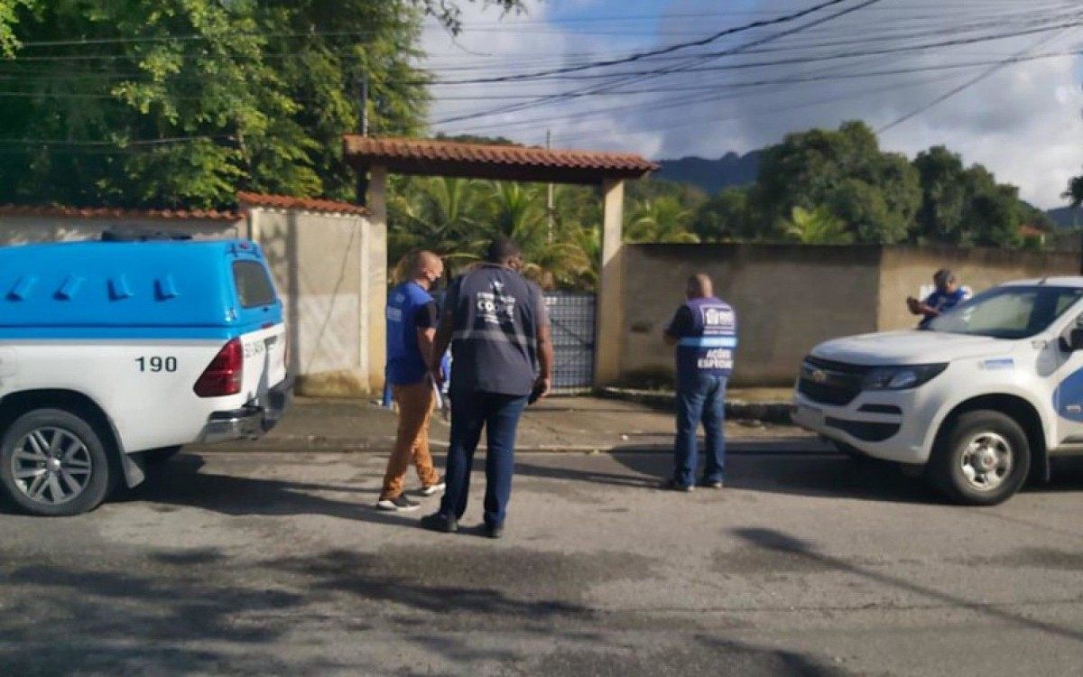 Equipes fizeram a&ccedil;&atilde;o na Col&ocirc;nia Juliano Moreira