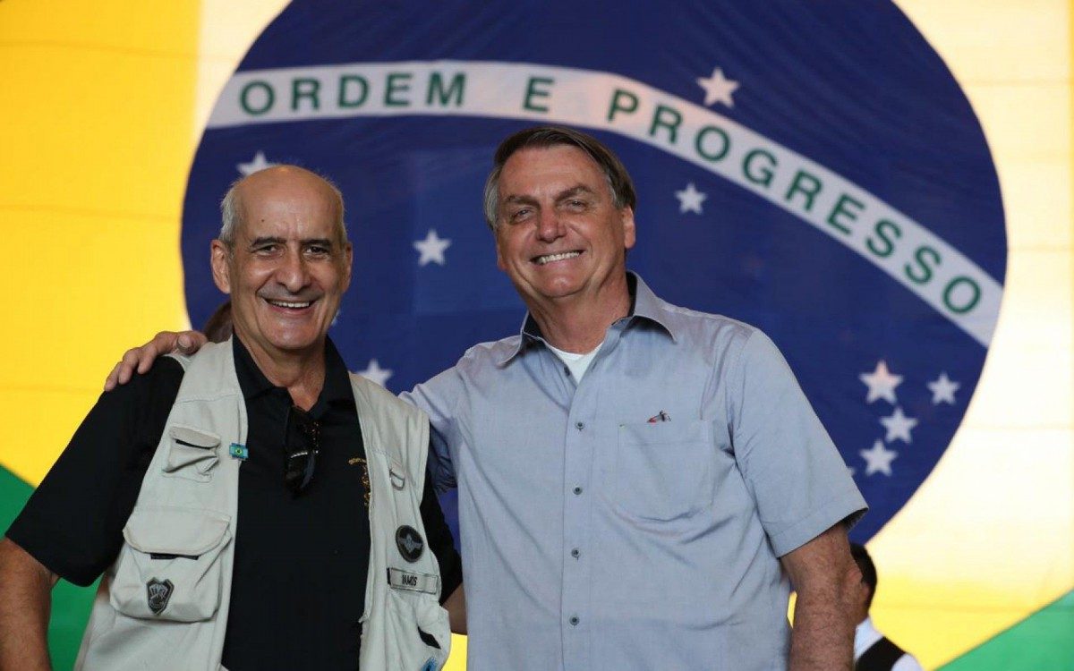 Ministro Luiz Ramos e presidente Jair Bolsonaro