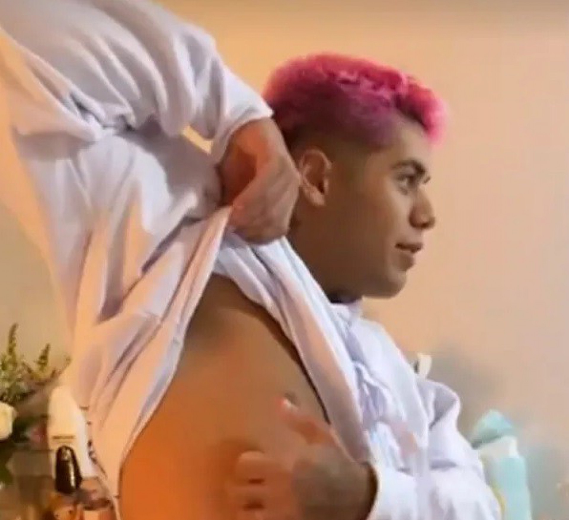 Leonardo e Zé Felipe pegam sarna