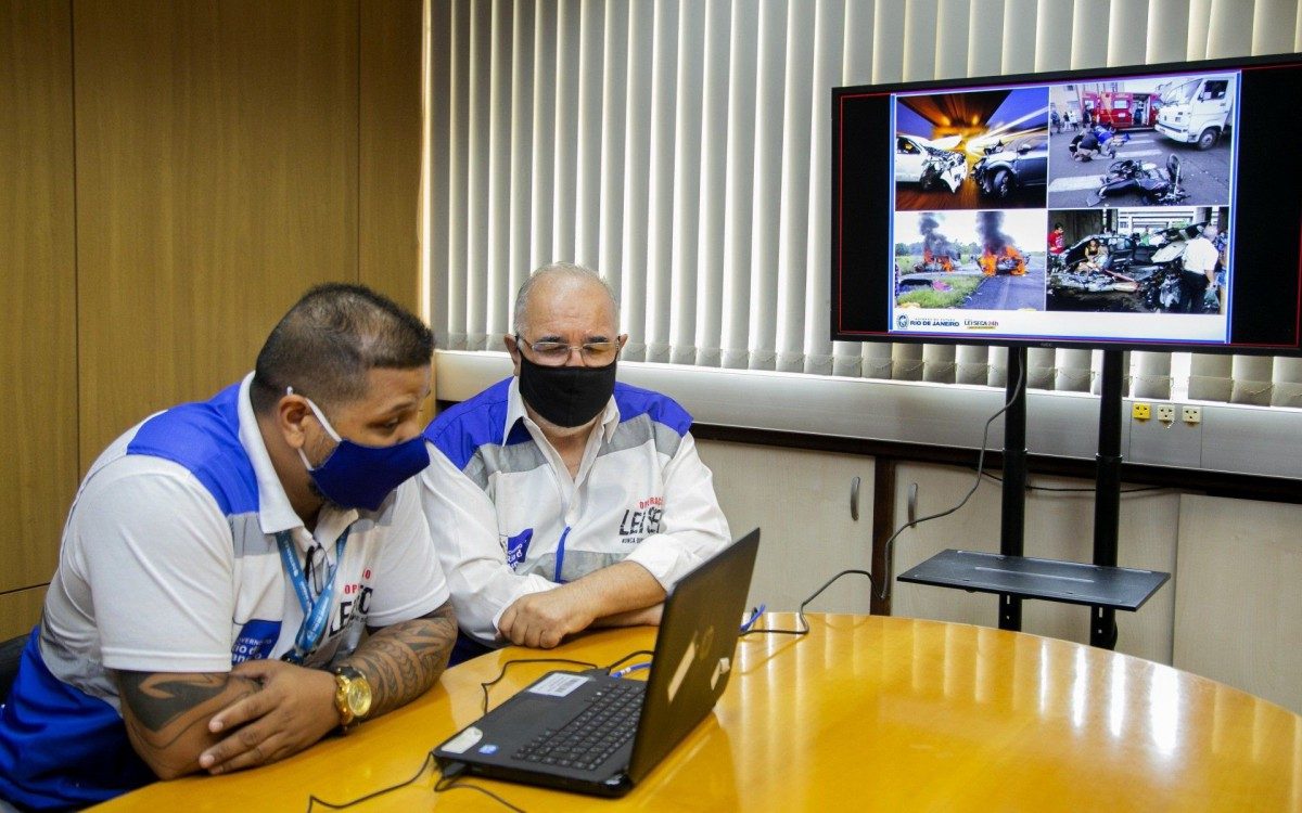 Opera&ccedil;&atilde;o Lei Seca retira mais de mil motoristas embriagados das ruas