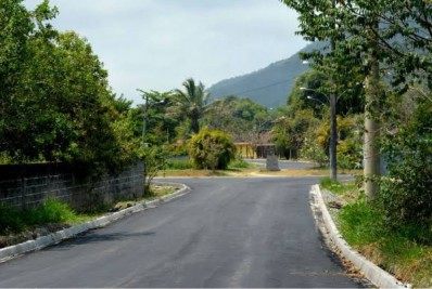 Casa é invadida e assaltada em plena luz do dia