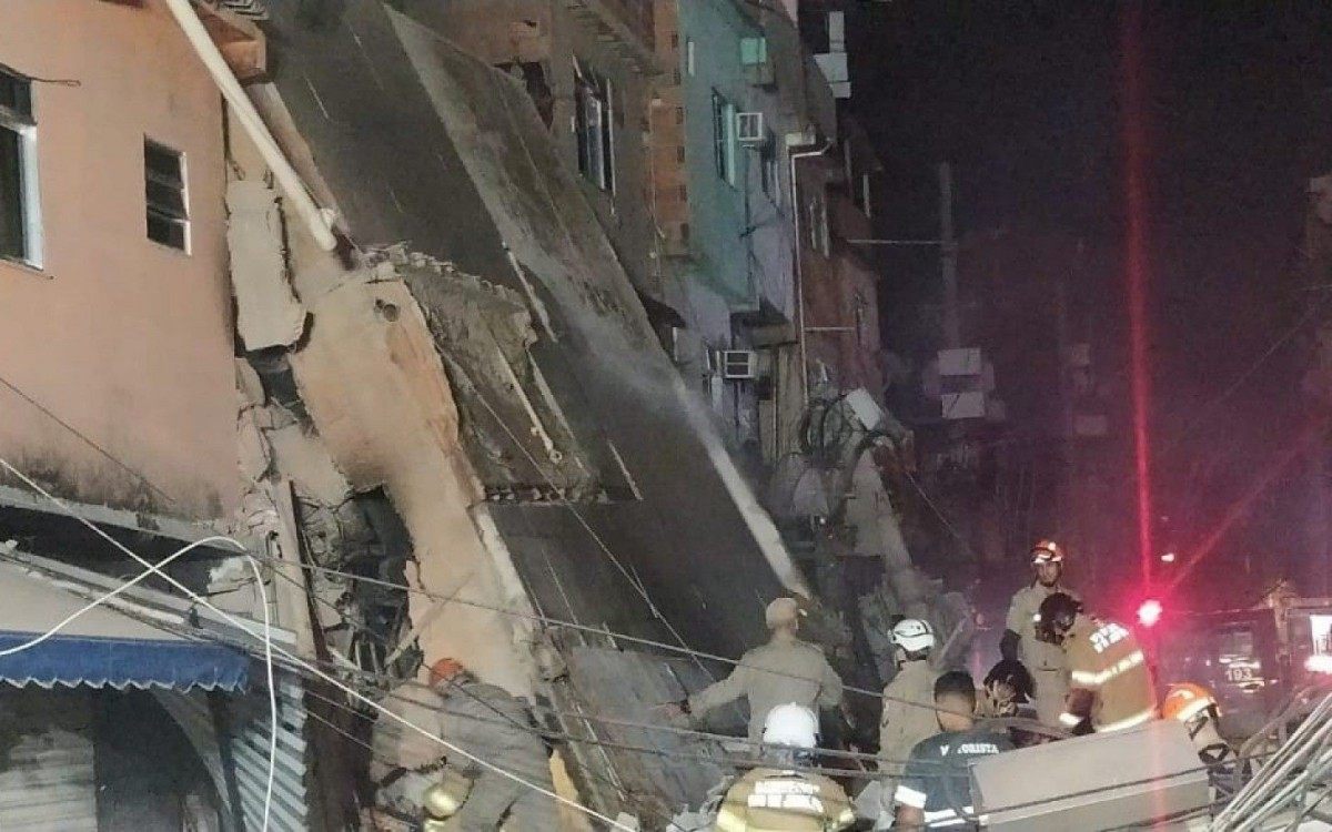 Prédio de quatro andares desaba em Rio das Pedras, na Zona Oeste do Rio, e deixa várias pessoas feridas