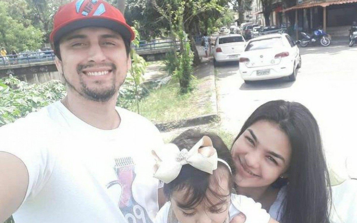 Natan, Kiara e a fila