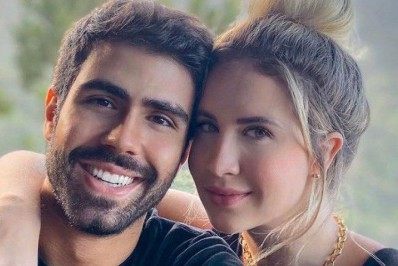 Ju Paiva curte foto de Laham com nova namorada 