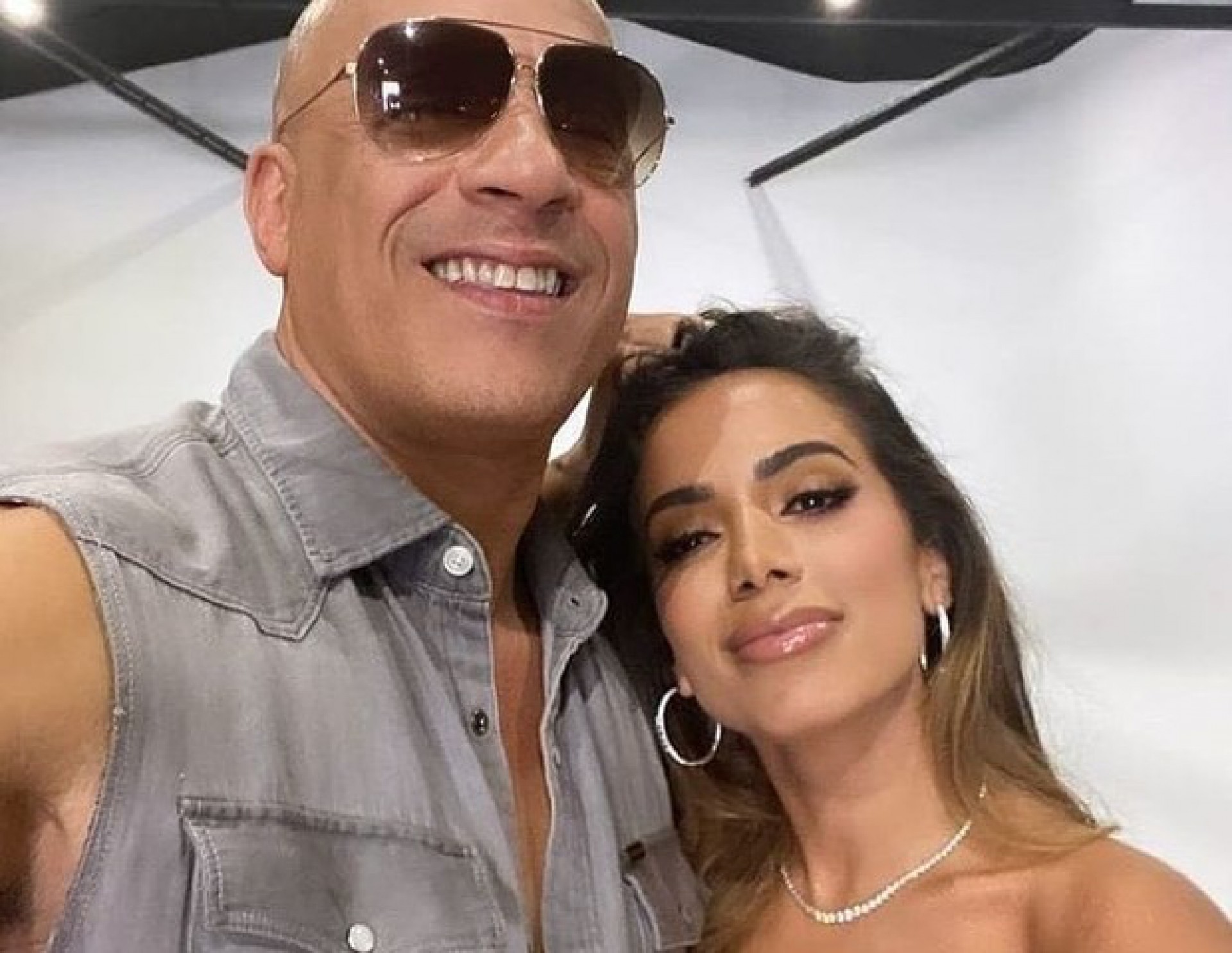 Anitta posa com Vin Diesel