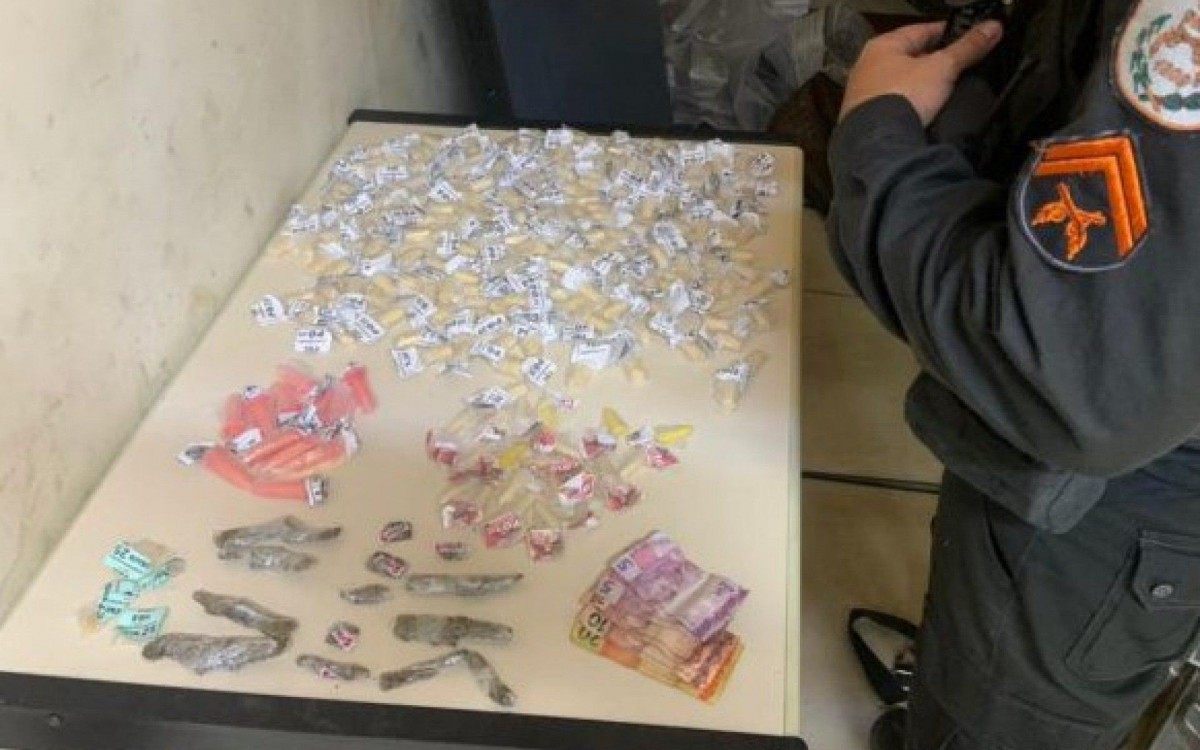 Drogas com adolescentes no Manoel Corr&ecirc;a 