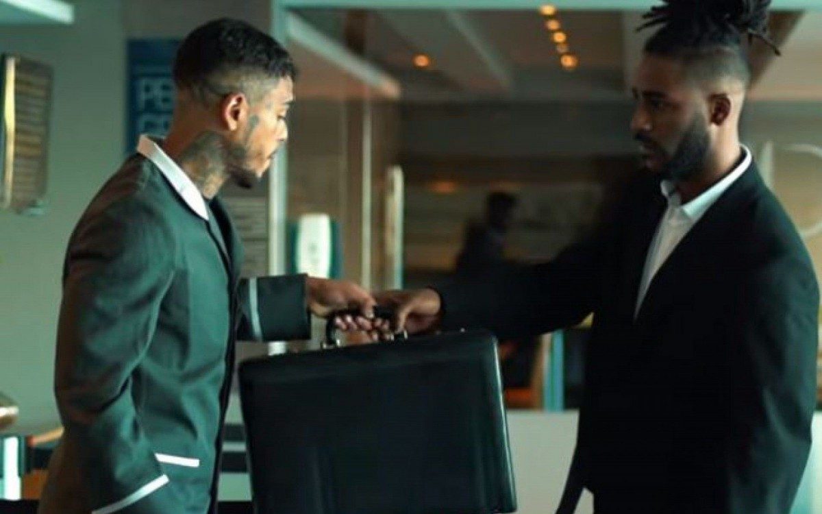 MC Kevin no clipe 'Bilhete Premiado'