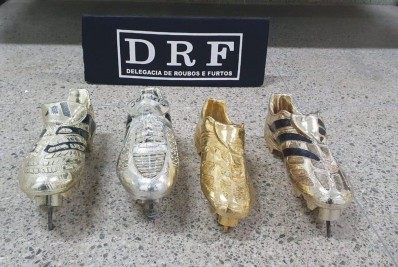 Ex-Vasco e Grêmio, Jardel recupera as chuteiras de ouro roubadas em Fortaleza