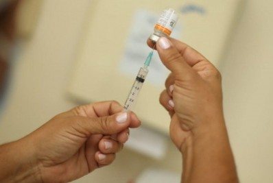 Covid-19: Brasil pode ter 650 mil vacinados fora da prioridade