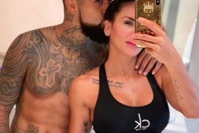 Namorada minimiza possível traição do volante Arturo Vidal: 'Deixa ele gozar'