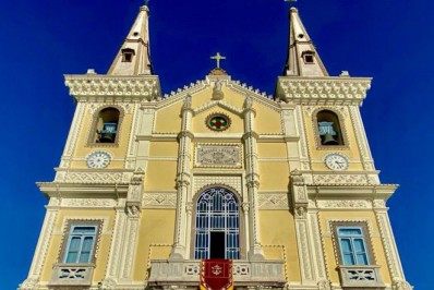 Novo ponto de vacinação na Basílica da Penha será um desafogo para a população, diz Soranz