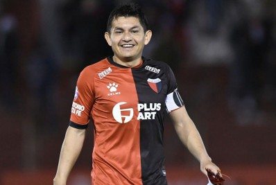 Botafogo se interessa por 'Pulga' Rodríguez, mas valores assustam