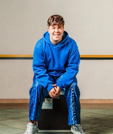 Alvaro - Reprodução