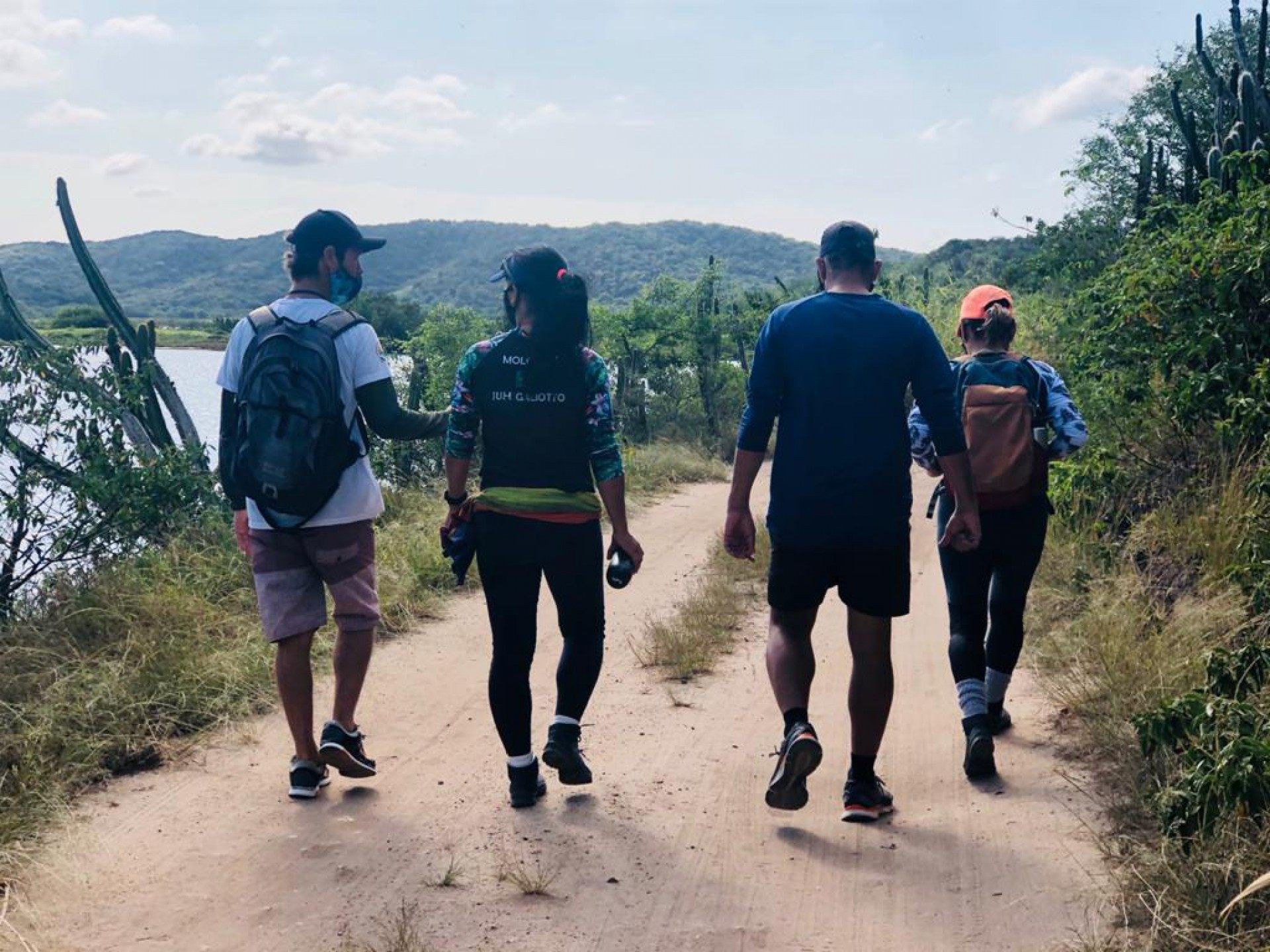 Quem gosta de trilhas descobre em Cabo Frio um destino tur&iacute;stico como poucos no Estado  - Divulga&ccedil;&atilde;o 