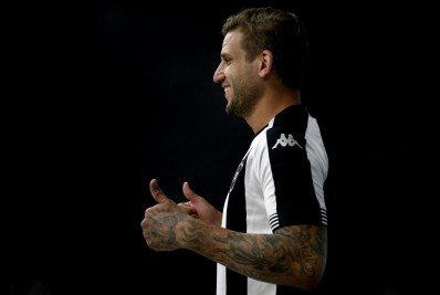 Botafogo x Remo: Rafael Moura mostra boa evolução e deve ficar no banco