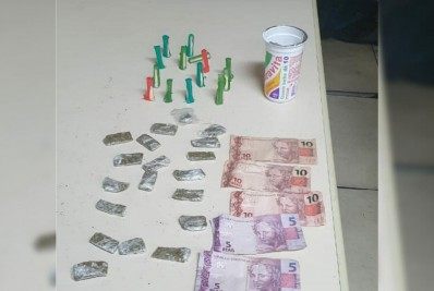 Homem é preso por tráfico no bairro Prainha, em Arraial do Cabo