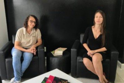 Secretaria de Cultura ganha duas novas bibliotecárias concursadas