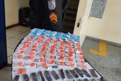 PM apreende drogas com adolescente em Vassouras