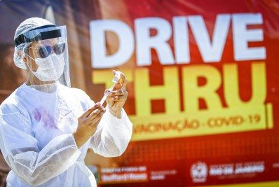 Belford Roxo vacina contra Covid-19 pessoas acima de 53 anos até o próximo sábado (12/06)