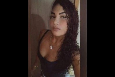 Estado de saúde de jovem baleada na cabeça e no ombro durante briga com o namorado em Meriti é grave